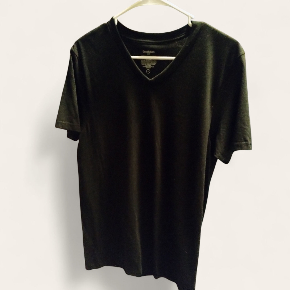Goodfellow & Co Men's Black Short Sleeve V-Neck Tee
